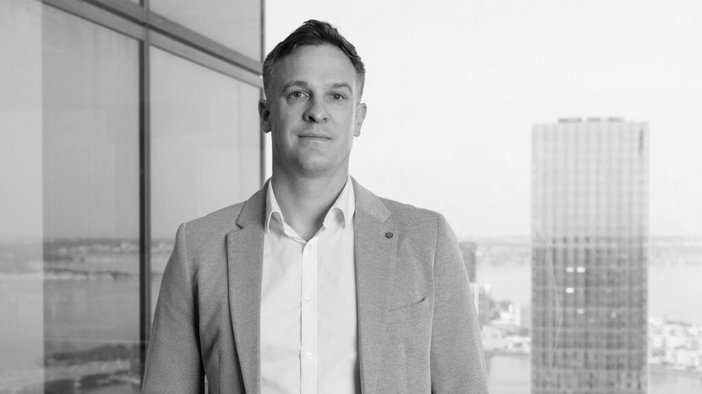 Website Bio - Simon Thwaites WA